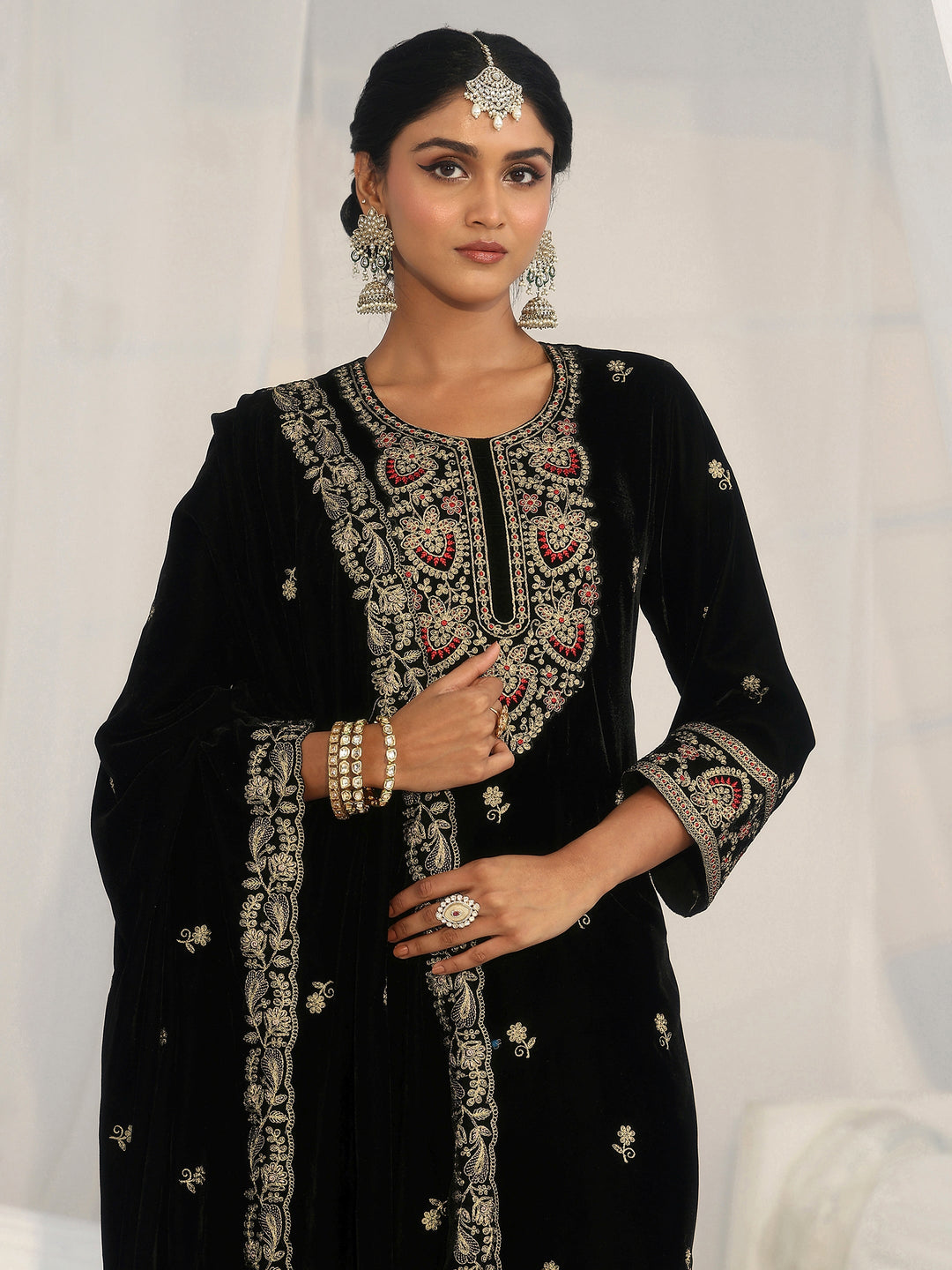 Libas Black Ethnic Embroidered Velvet Straight Suit Set