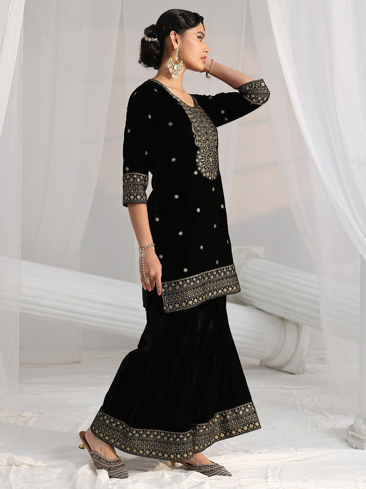 Libas Black Embellished Velvet Straight Suit Set