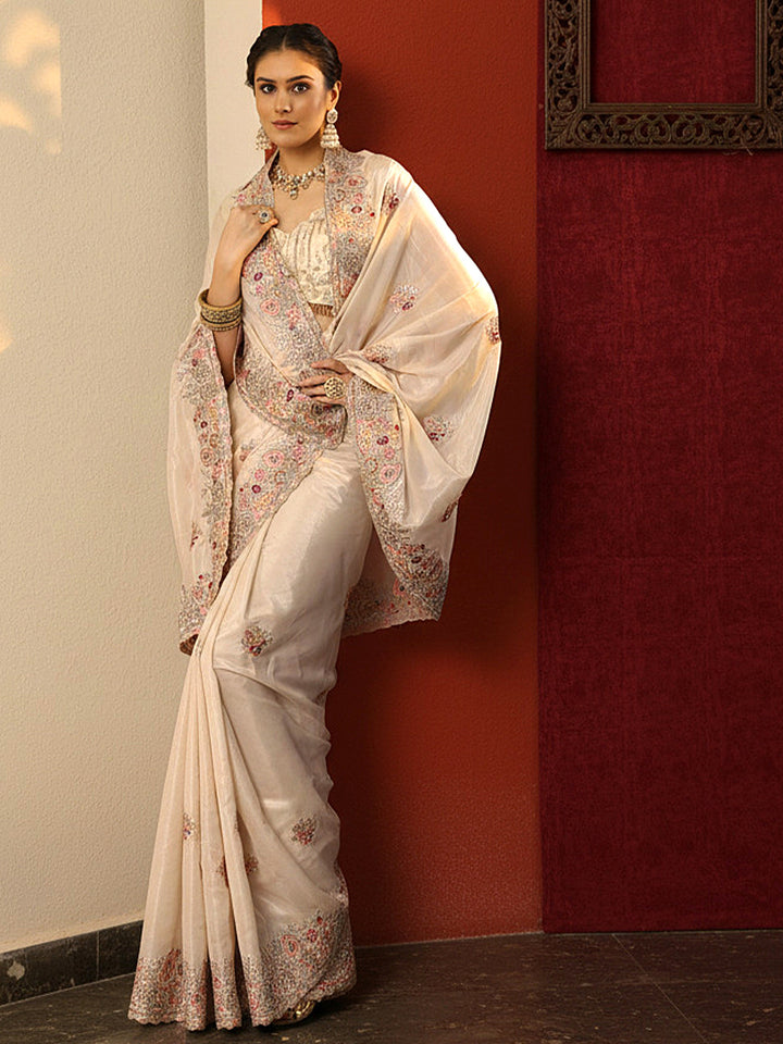 Cream Embroidered Crepe Saree With Unstitched Blouse Piece