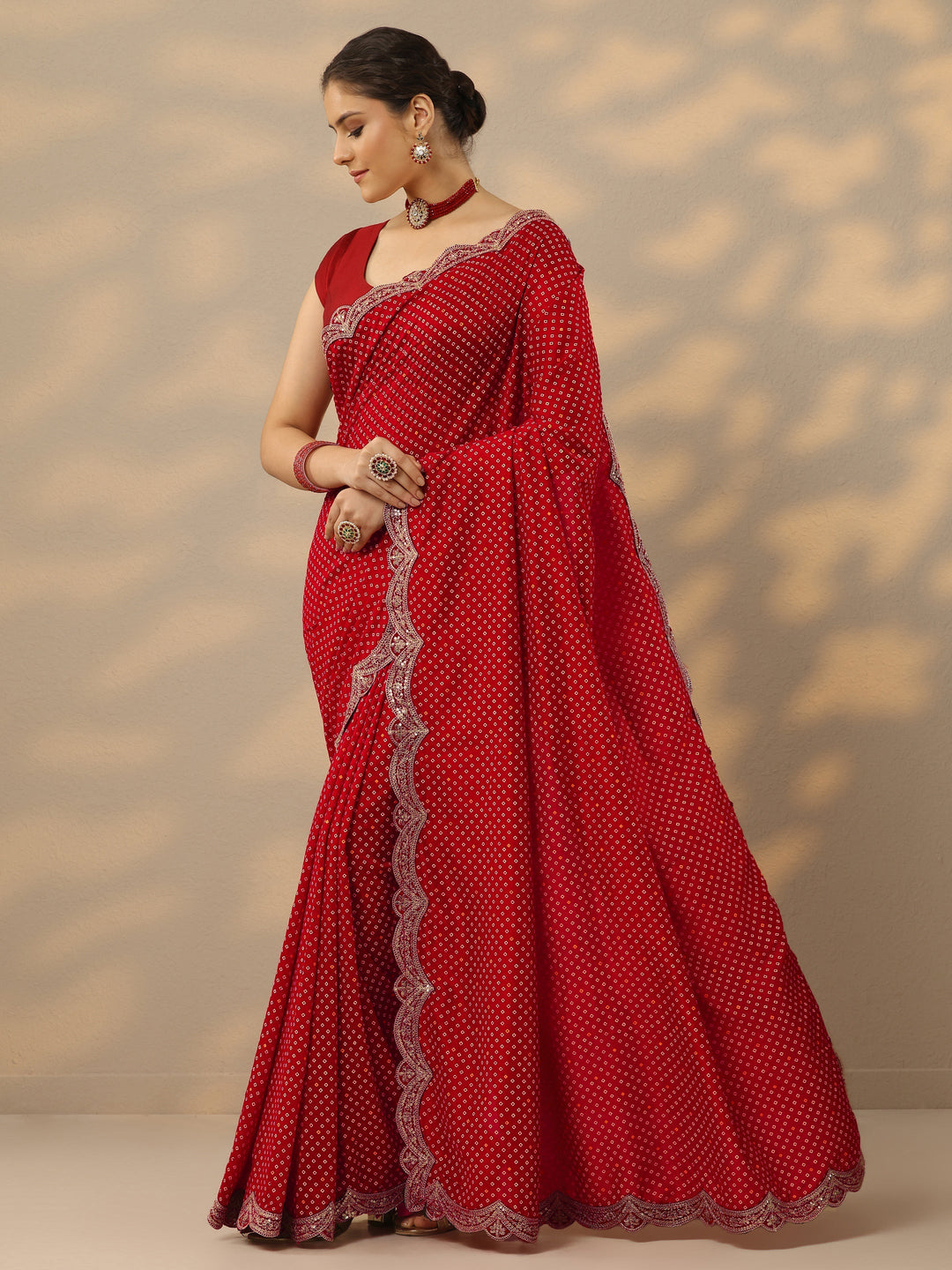 Red Bandhani  Printed Silk Blend Saree With Unstitched Blouse Piece