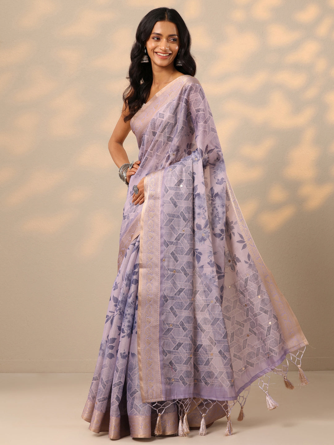 Lavender Printed Silk blend Saree With Unstitched Blouse Piece