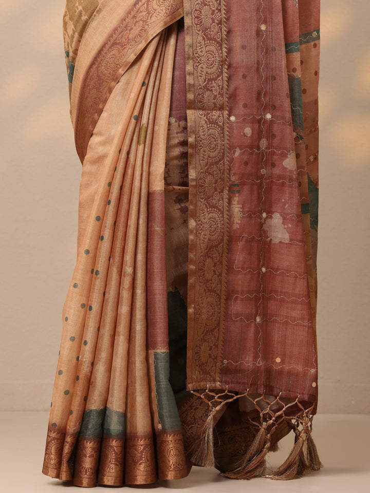 Peach Printed Silk blend Saree With Unstitched Blouse Piece