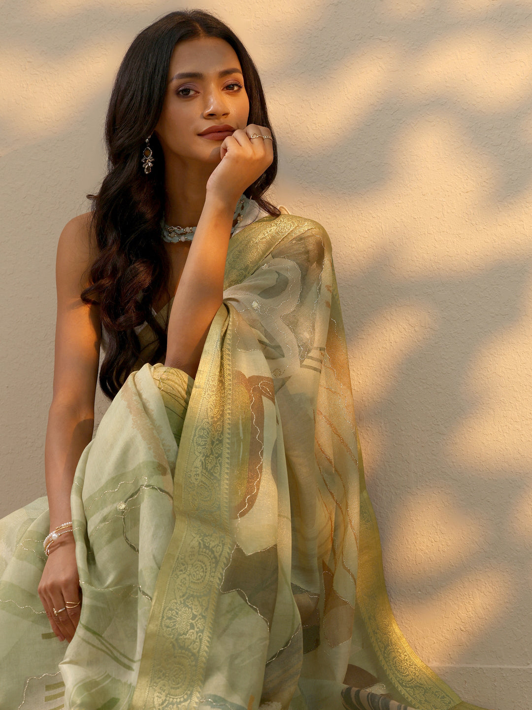 Green Printed Silk blend Saree With Unstitched Blouse Piece