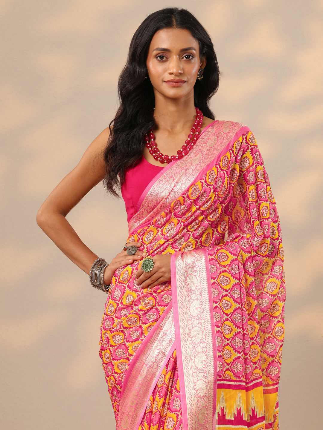 Pink  Printed Georgette Saree With Unstitched Blouse Piece