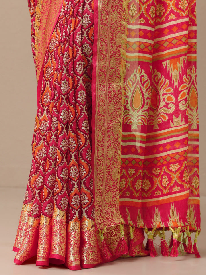 Magenta Printed Banarasi Georgette Saree With Unstitched Blouse Piece