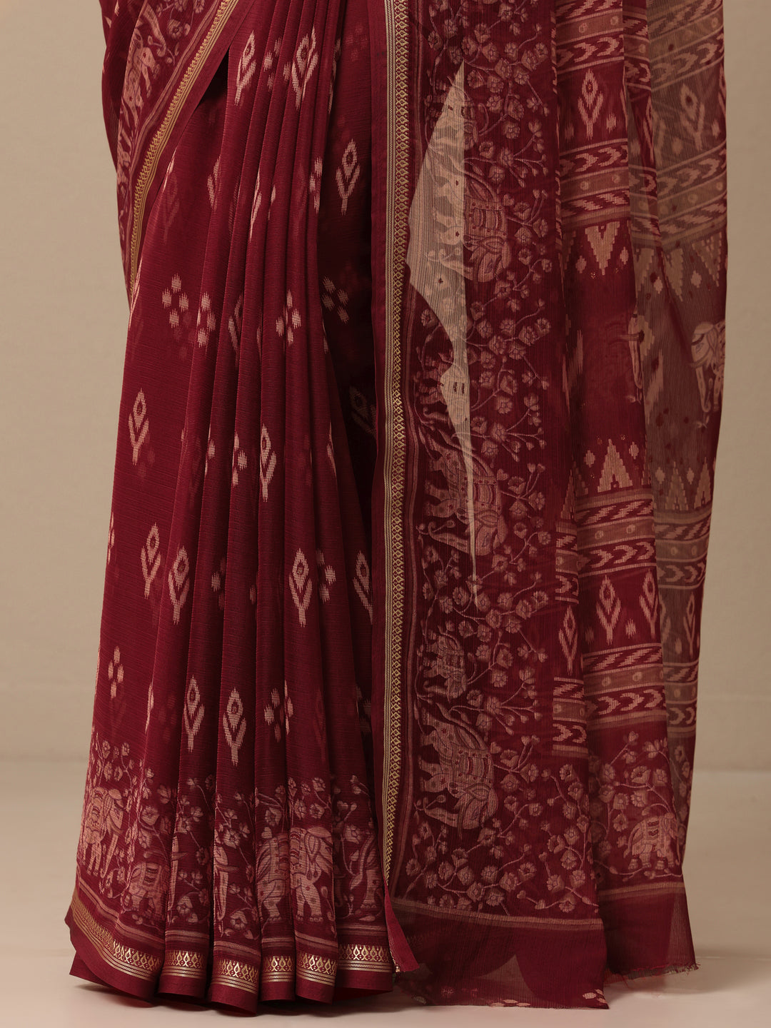 Maroon Printed Chiffon Saree With Unstitched Blouse Piece