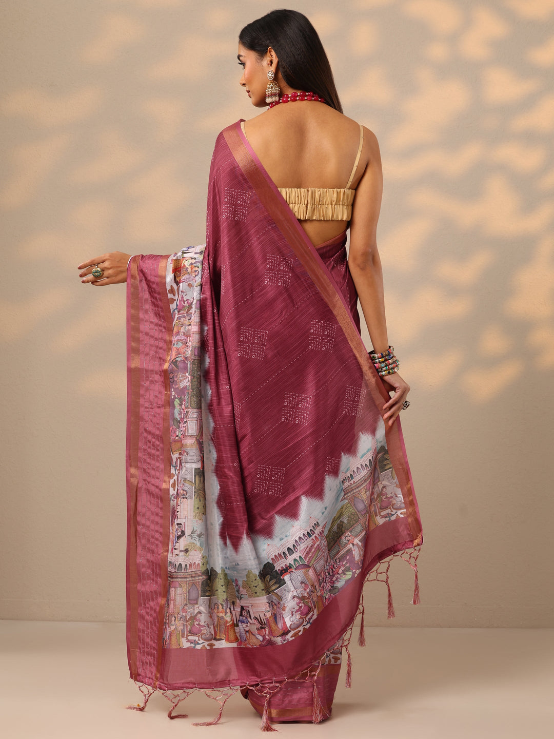 Coral  Printed Silk blend Saree With Unstitched Blouse Piece
