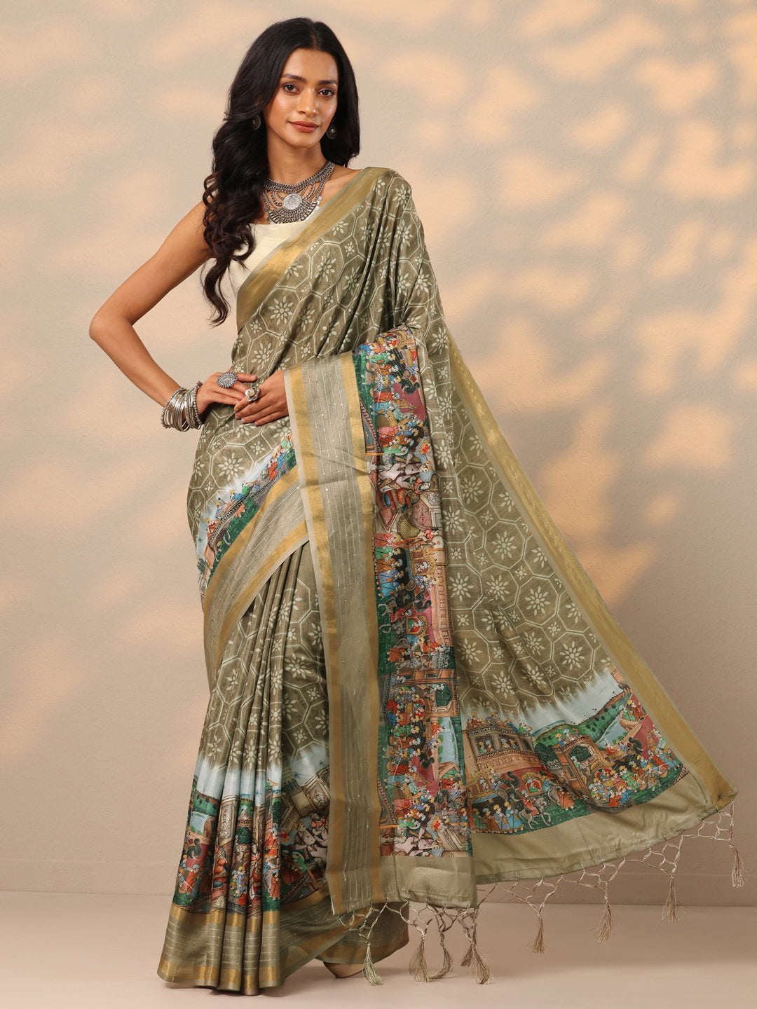 Beige  Printed Silk blend Saree With Unstitched Blouse Piece