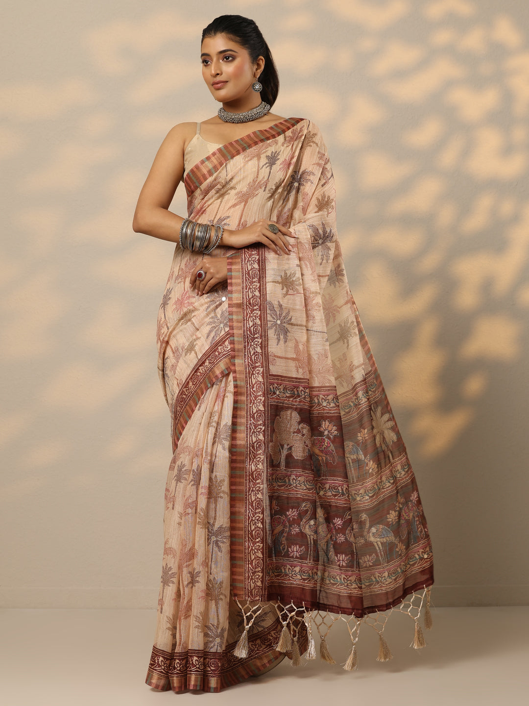 Tan Printed Cotton Blend Saree With Unstitched Blouse Piece