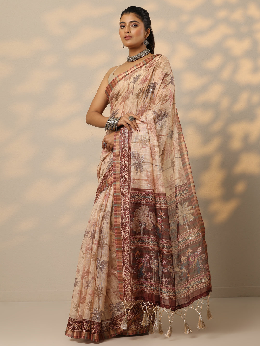 Tan Printed Cotton Blend Saree With Unstitched Blouse Piece