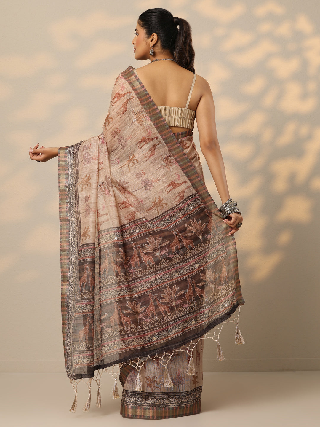 Tan Printed Cotton Blend Saree With Unstitched Blouse Piece