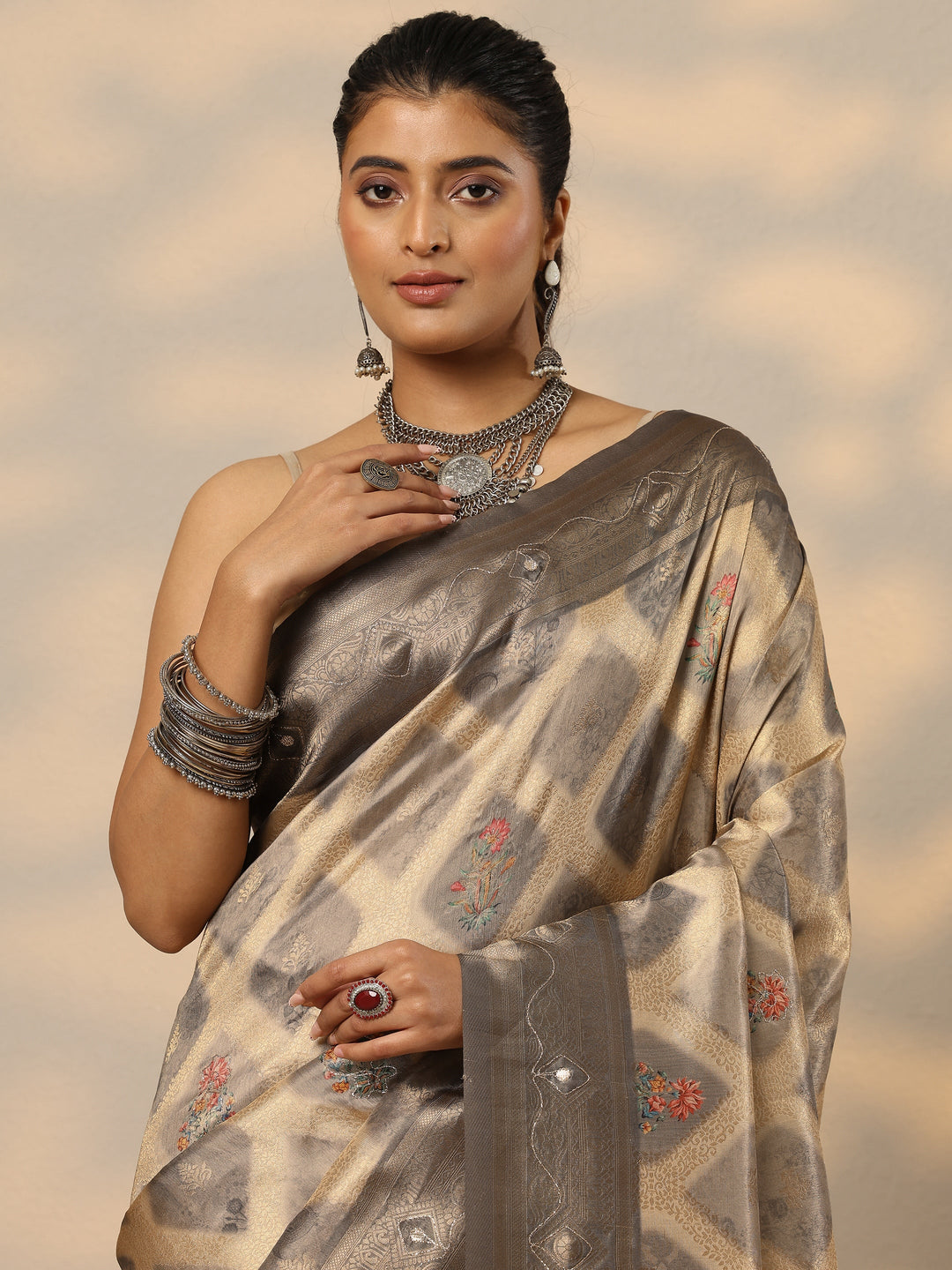 Grey Woven Design Banarasi Silk Blend Saree With Unstitched Blouse Piece