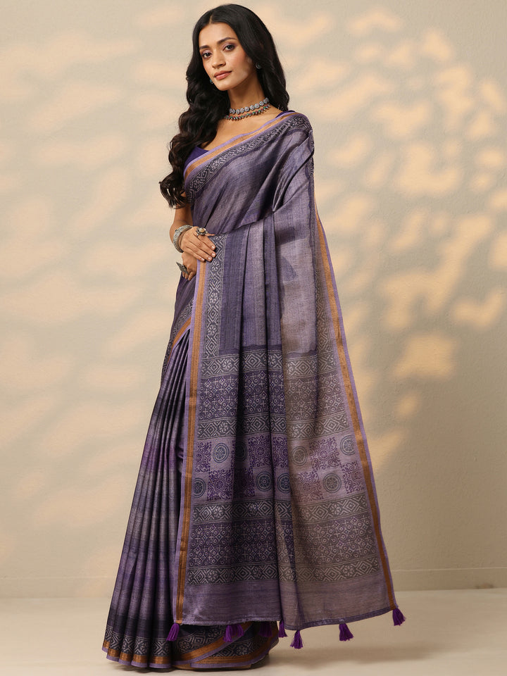 Purple Printed Silk Blend Saree With Unstitched Blouse Piece