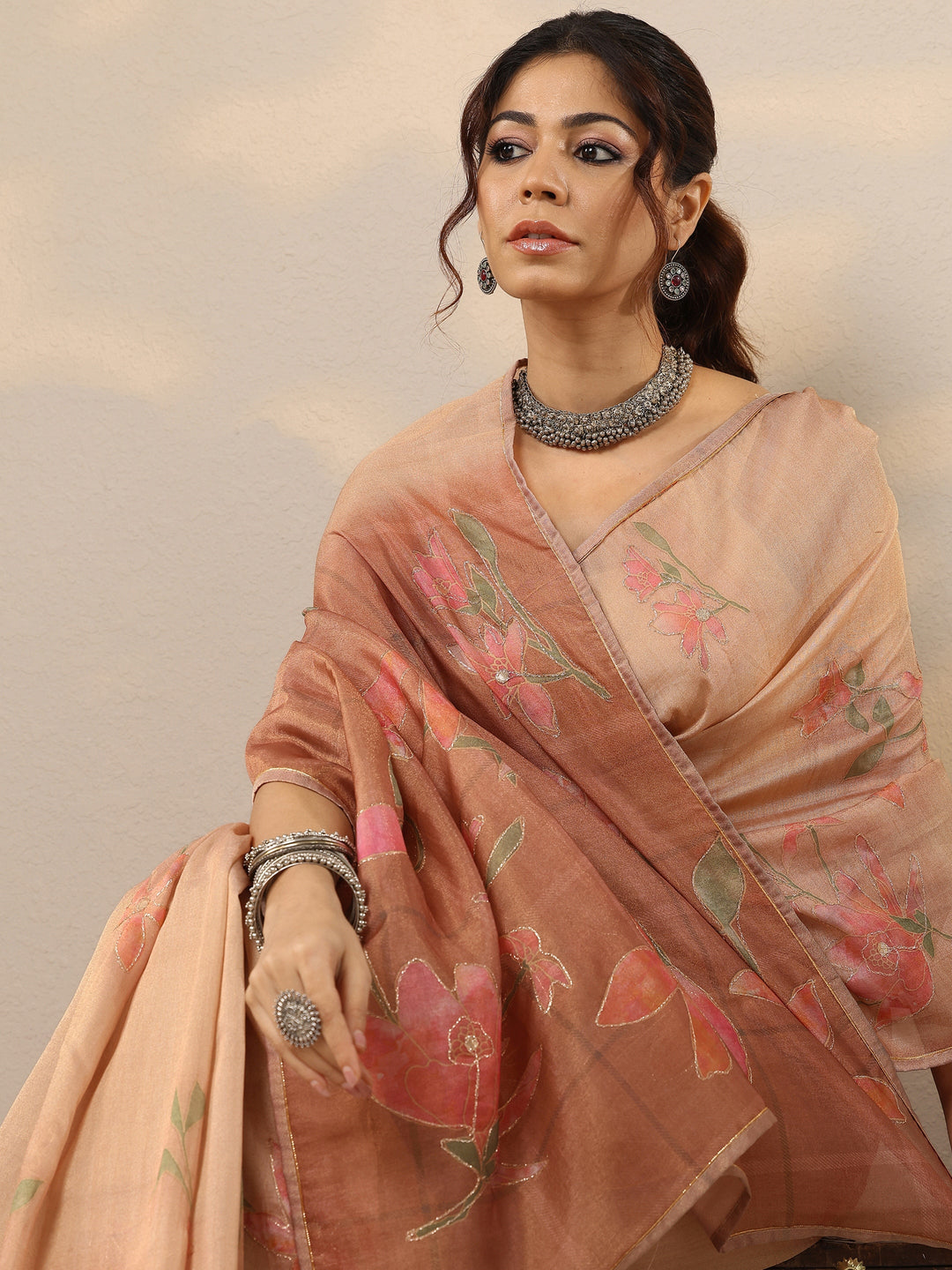 Peach Printed Silk Blend Sarees With Unstitched Blouse Piece