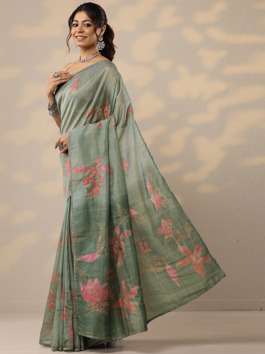Green Printed Silk Blend Sarees With Unstitched Blouse Piece
