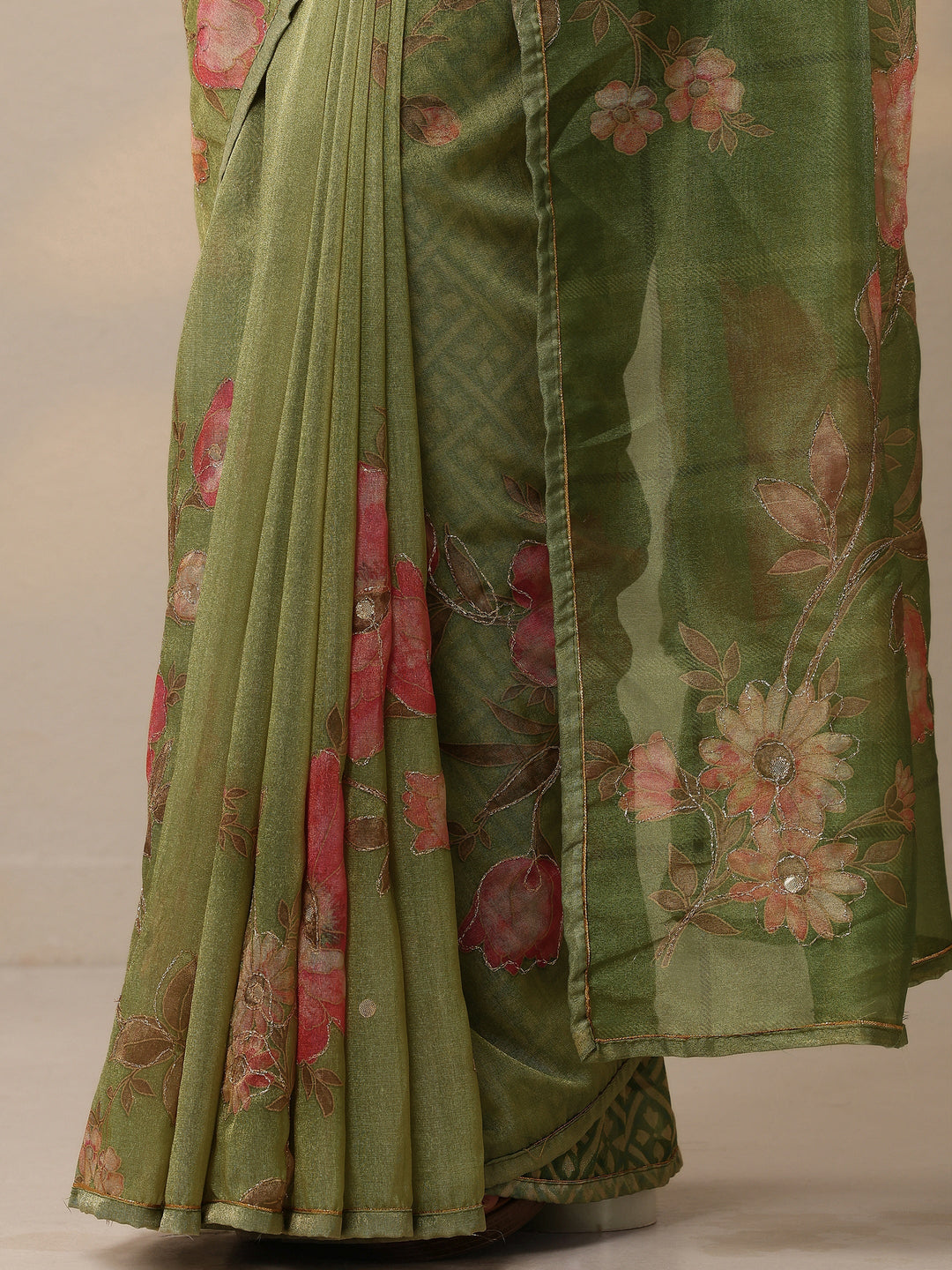 Green Printed Silk Blend Sarees With Unstitched Blouse Piece