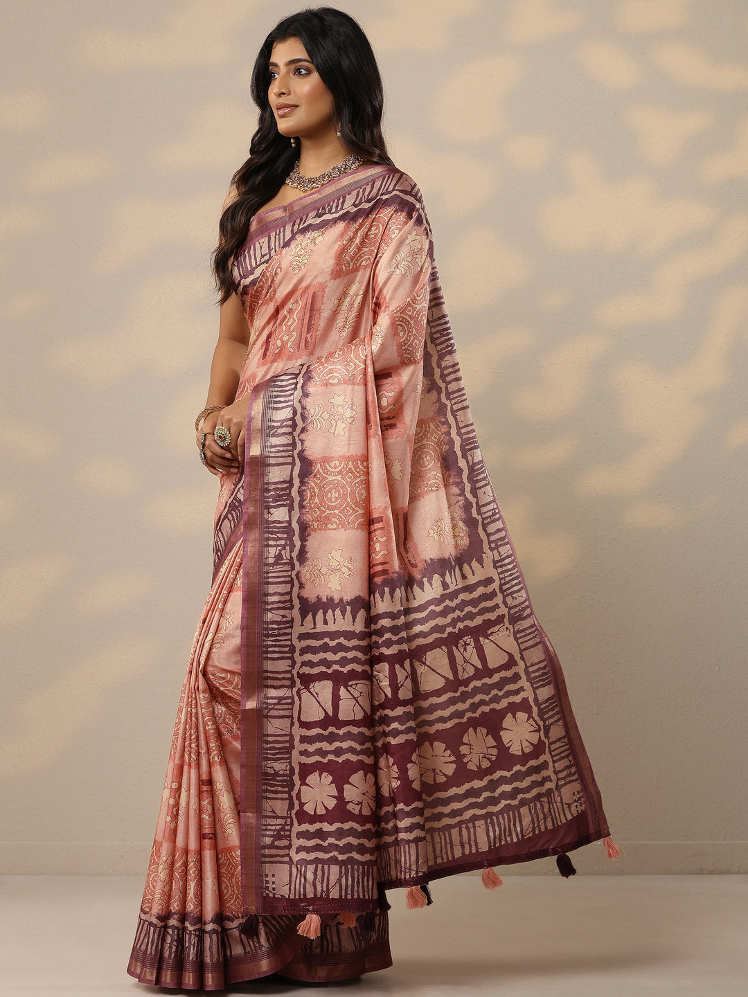 Peach Printed Silk Blend Sarees With Unstitched Blouse Piece