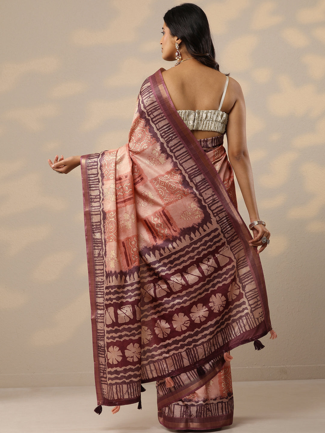 Peach Printed Silk Blend Sarees With Unstitched Blouse Piece