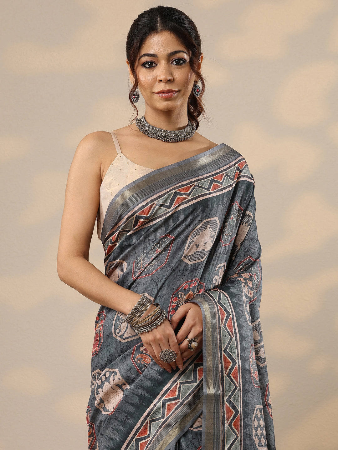 Blue Printed Silk Blend Sarees With Unstitched Blouse Piece