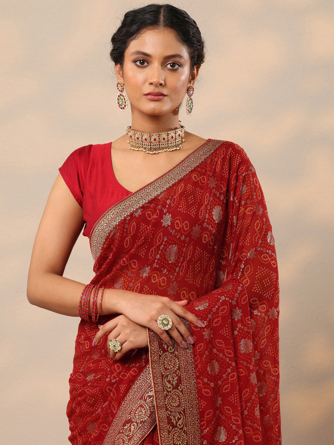 Maroon Bandhani Printed Georgette Saree With Unstitched Blouse Piece