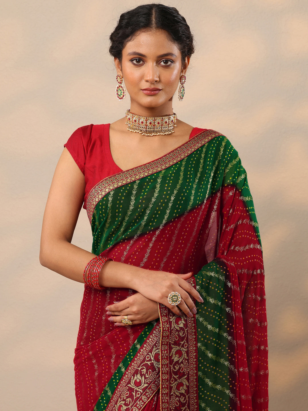 Red Bandhani Printed Georgette Saree With Unstitched Blouse Piece