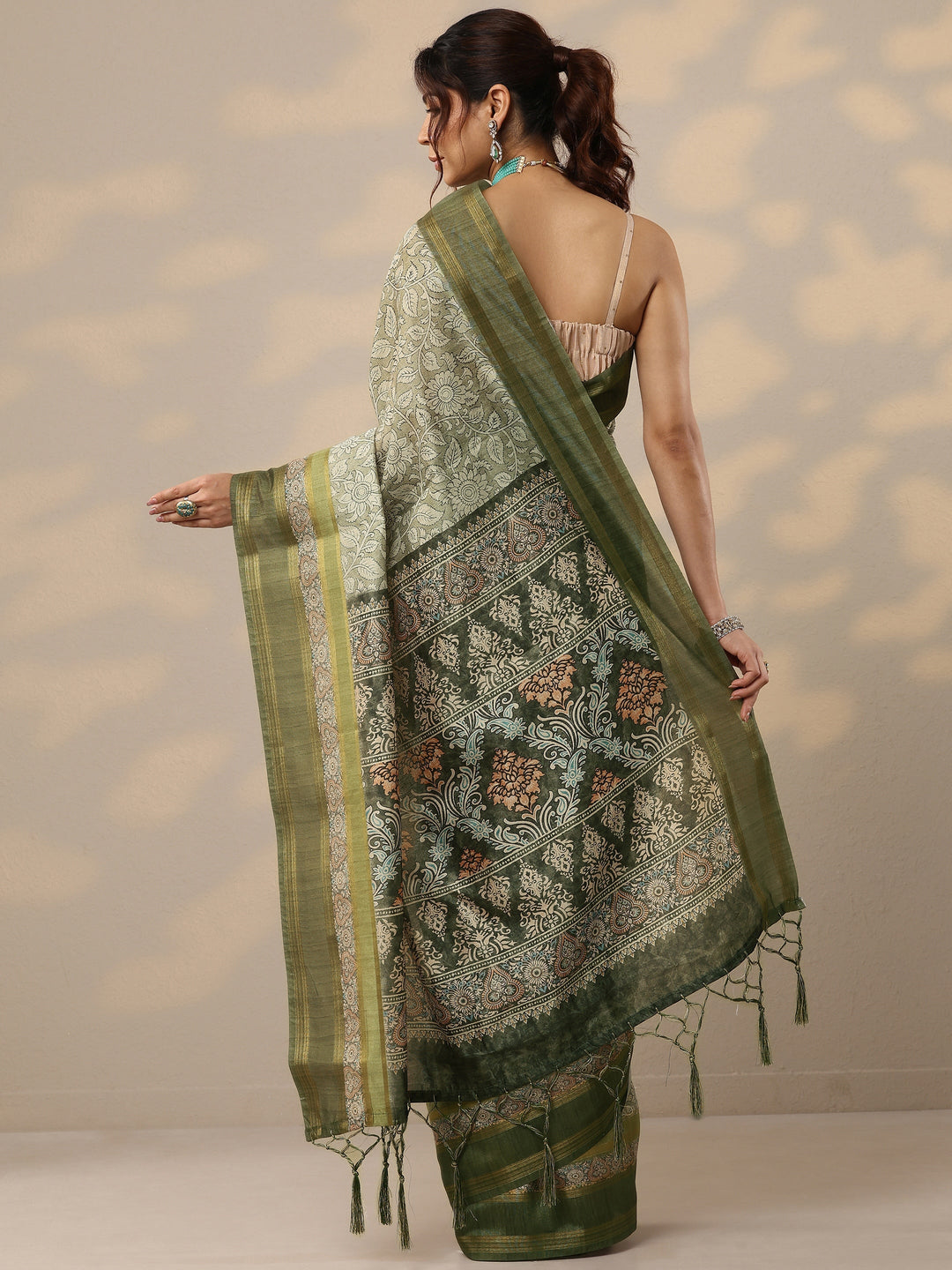 Green Printed Silk Blend Sarees With Unstitched Blouse Piece