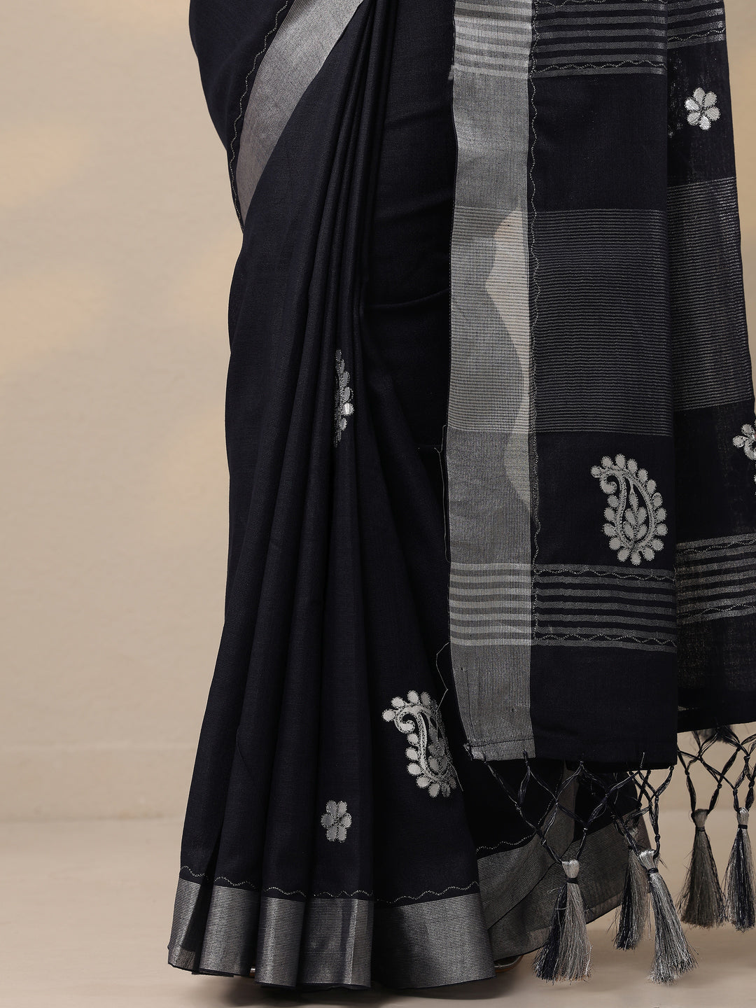 Navy Blue Embroidered Cotton Blend Sarees With Unstitched Blouse Piece