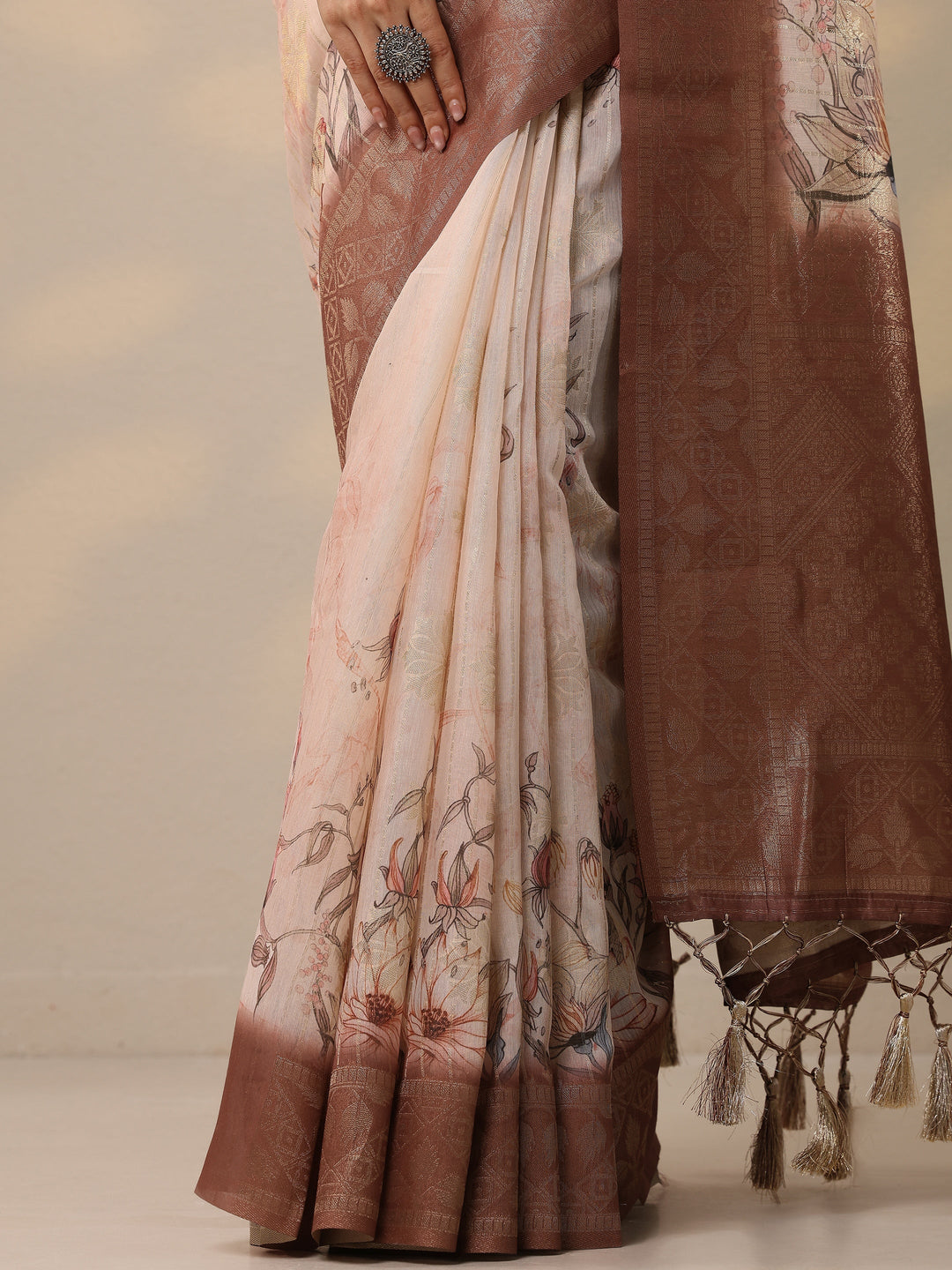 Brown Printed Cotton Blend Sarees With Unstitched Blouse Piece