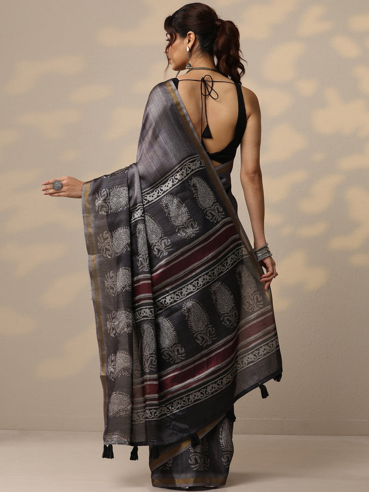 Black Printed Cotton Blend Sarees With Unstitched Blouse Piece