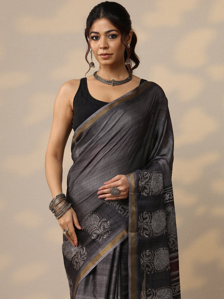 Black Printed Cotton Blend Sarees With Unstitched Blouse Piece