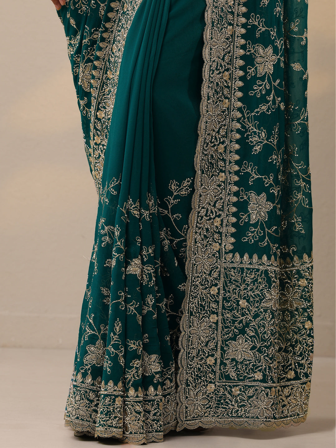 Green Embellished Georgette Sarees With Unstitched Blouse Piece
