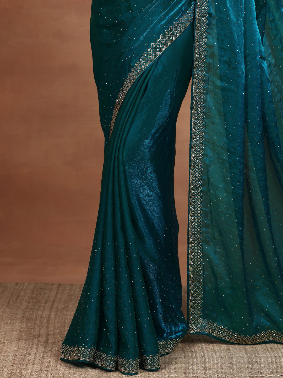 Blue Embellished Organza Sarees With Unstitched Blouse Piece