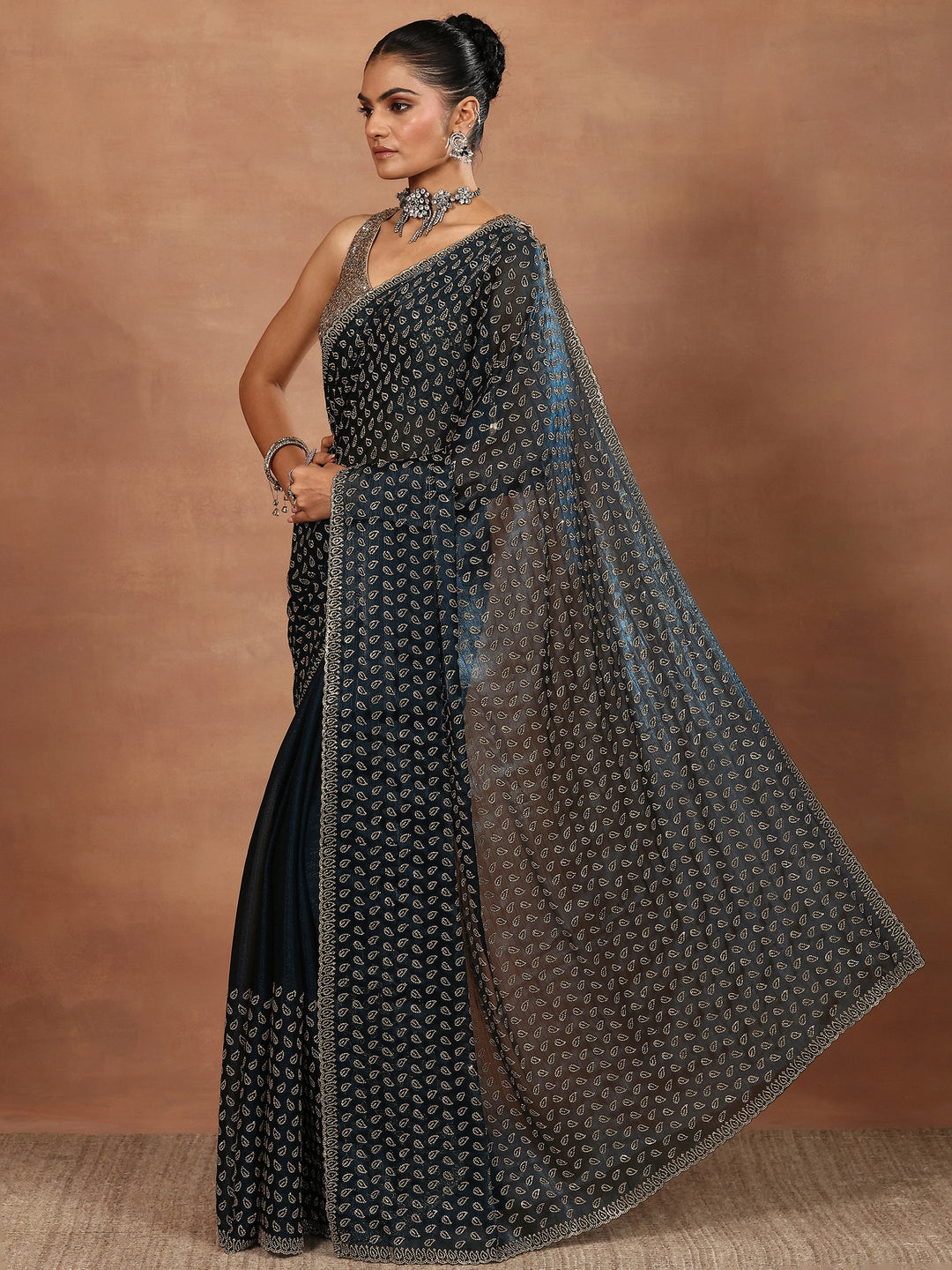 Blue Embellished Organza Sarees With Unstitched Blouse Piece