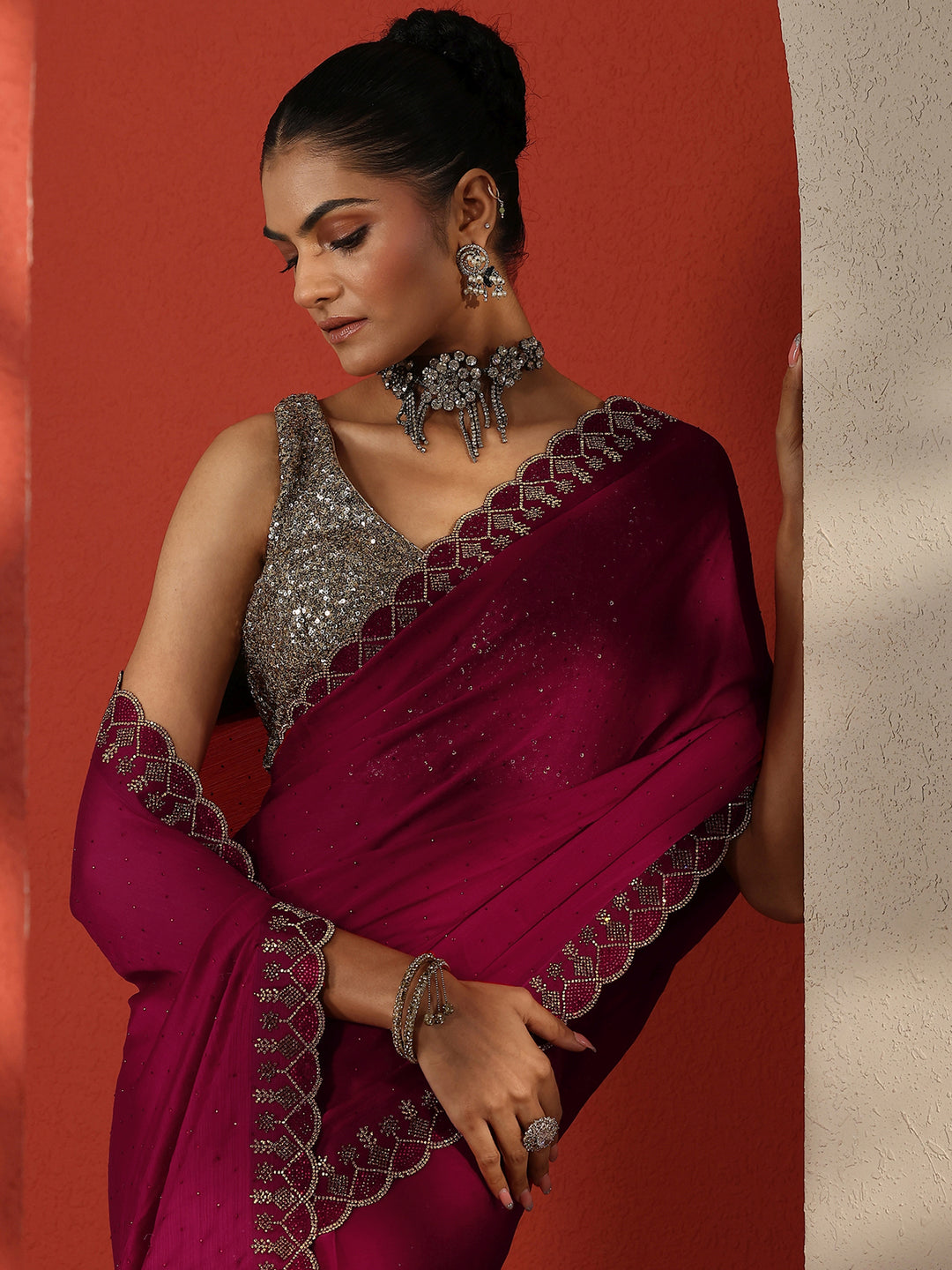 Red Embellished Silk Blend Sarees With Unstitched Blouse Piece