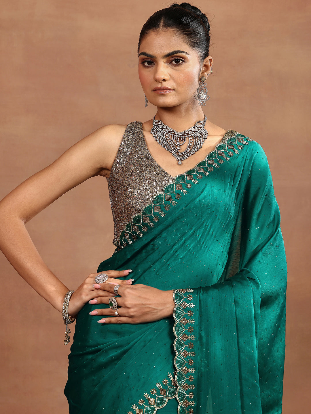 Green Embellished Silk Blend Sarees With Unstitched Blouse Piece