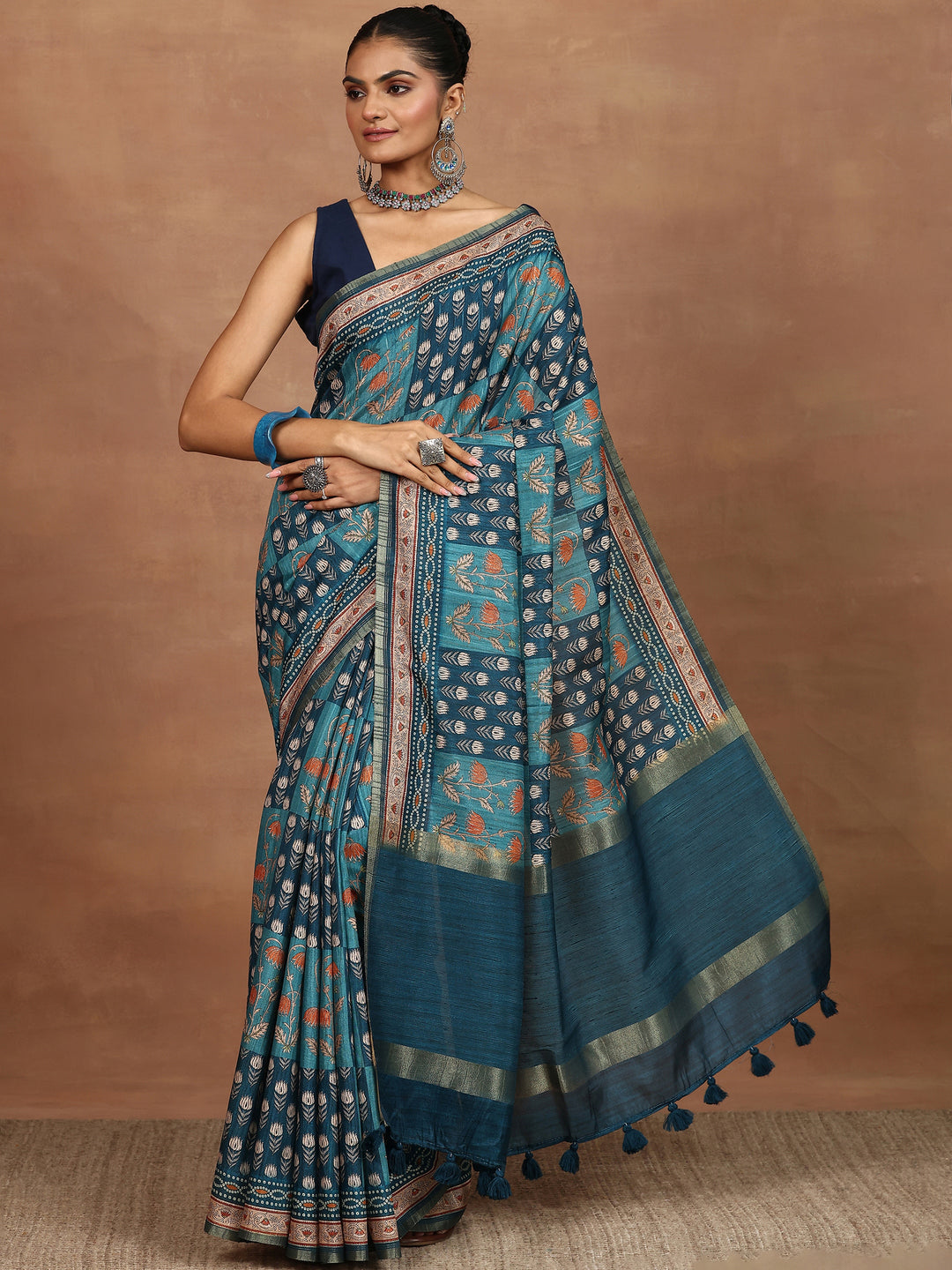 Green Printed Silk Blend Saree With Unstitched Blouse Piece