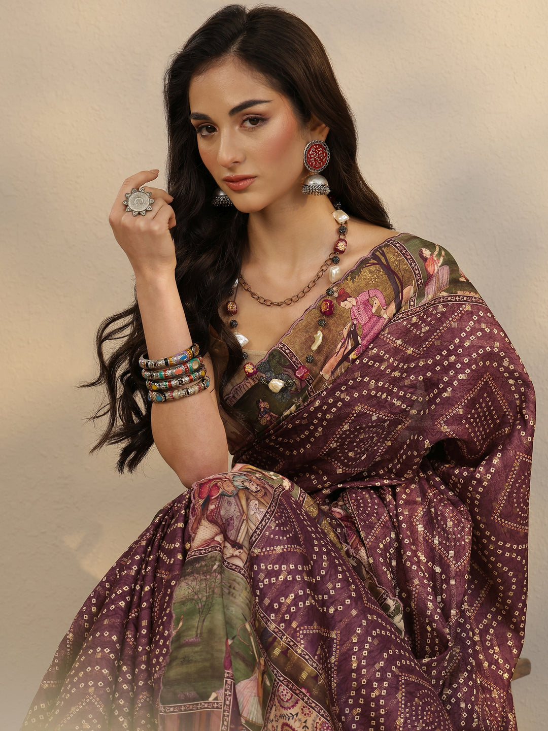 Maroon Bandhani Printed Silk Blend Saree With Unstitched Blouse Piece