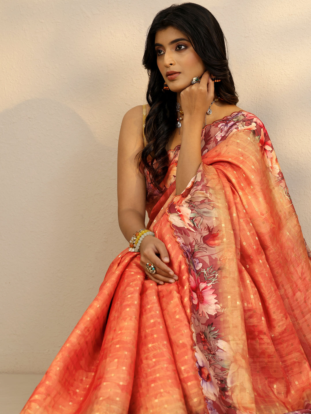 Coral Woven Design Silk Blend Saree With Unstitched Blouse Piece