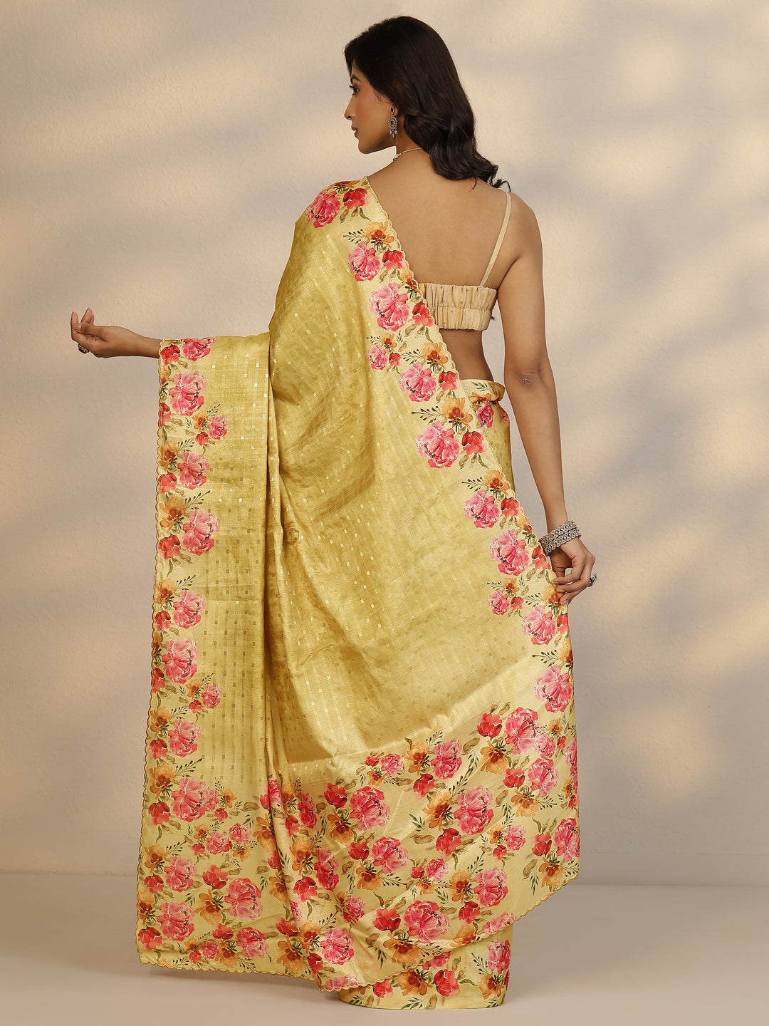 Green Woven Design Silk Blend Saree With Unstitched Blouse Piece