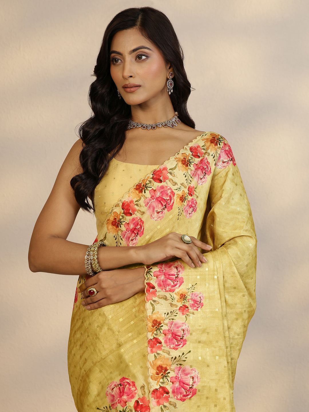 Green Woven Design Silk Blend Saree With Unstitched Blouse Piece