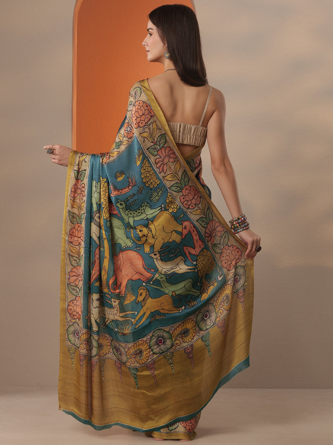 Green Printed Satin Saree With Unstitched Blouse Piece