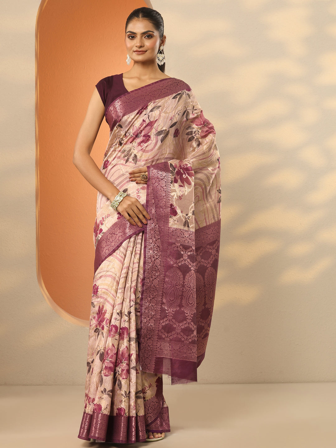 Pink Printed Silk Blend Saree With Unstitched Blouse Piece