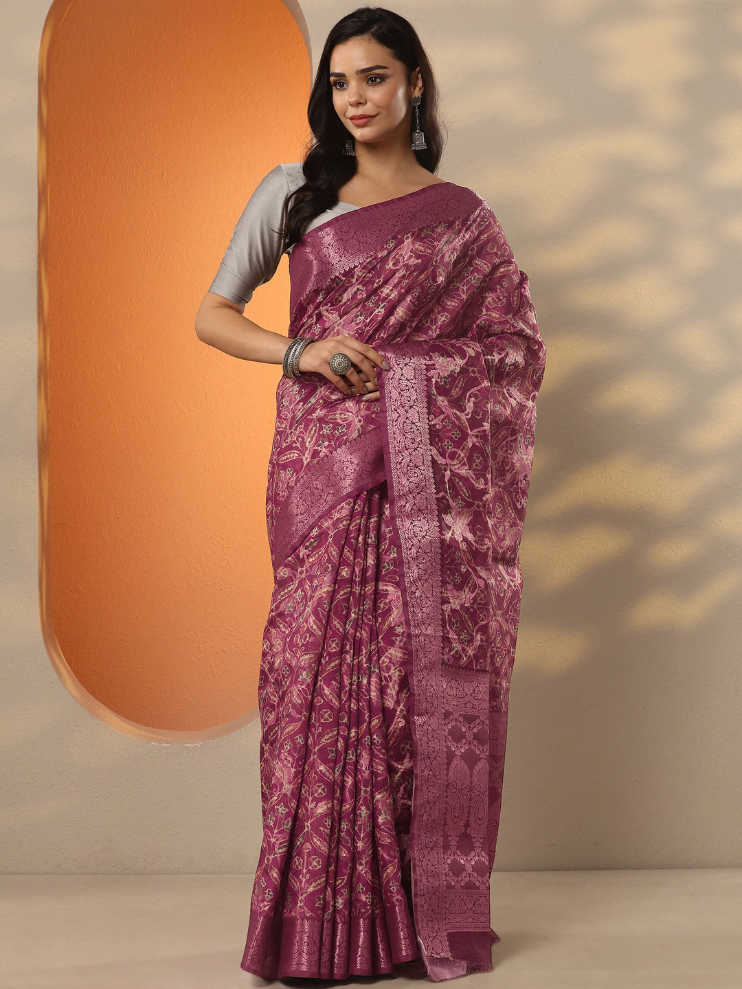 Burgundy Printed Silk Blend Saree With Unstitched Blouse Piece
