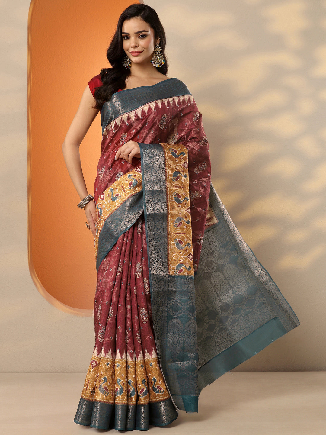 Maroon Printed Silk Blend Saree With Unstitched Blouse Piece