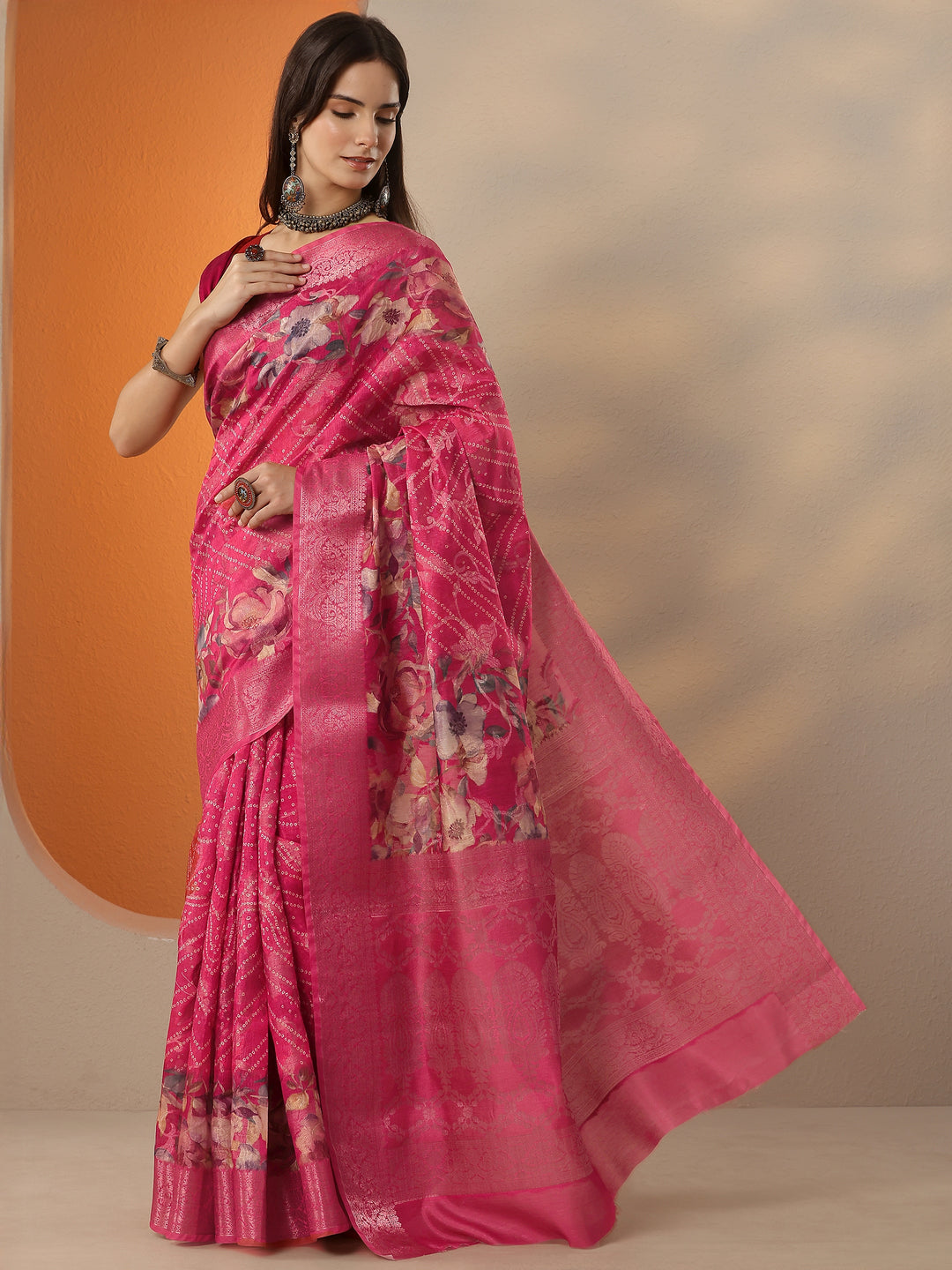 Pink Bandhani Printed Silk Blend Saree With Unstitched Blouse Piece