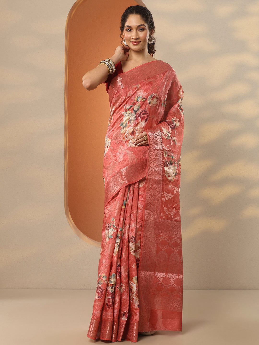 Coral Printed Silk Blend Saree With Unstitched Blouse Piece