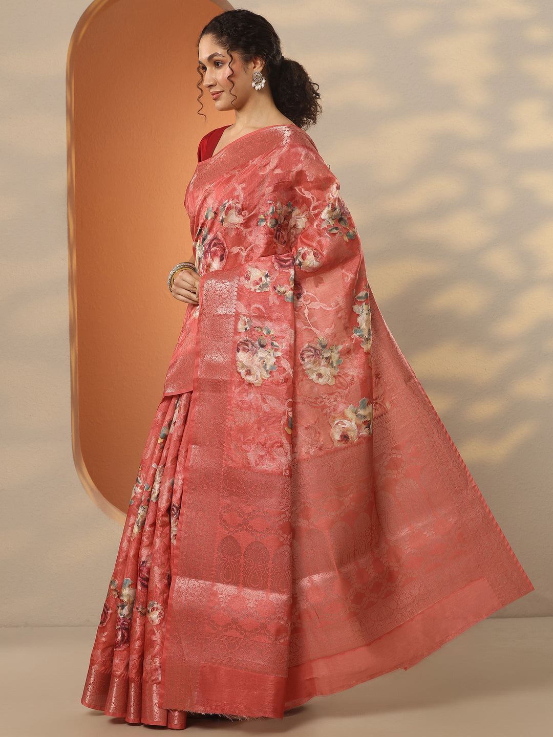 Coral Printed Silk Blend Saree With Unstitched Blouse Piece