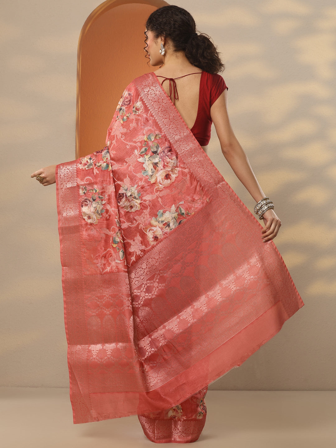 Coral Printed Silk Blend Saree With Unstitched Blouse Piece
