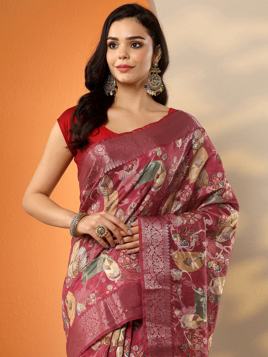 Maroon Printed Silk Blend Saree With Unstitched Blouse Piece