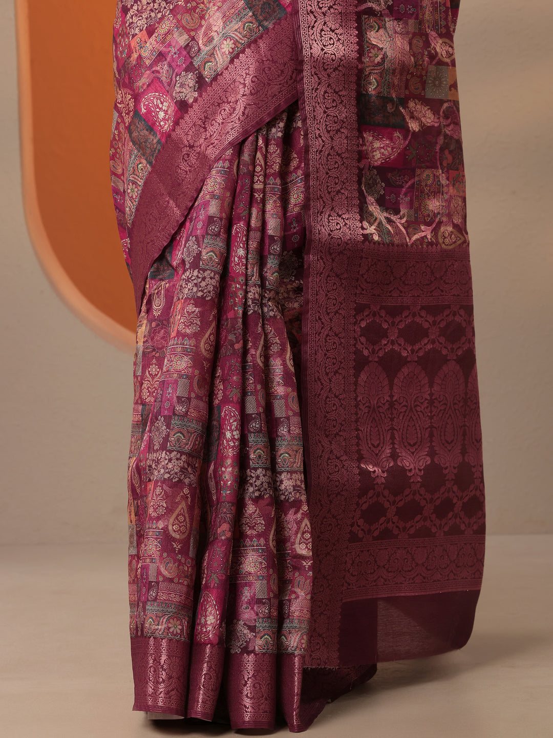 Burgundy Printed Silk Blend Saree With Unstitched Blouse Piece